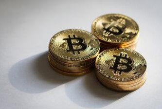 黄金现货与现货黄金区别（现货黄金和实物黄金价格为何差距大）